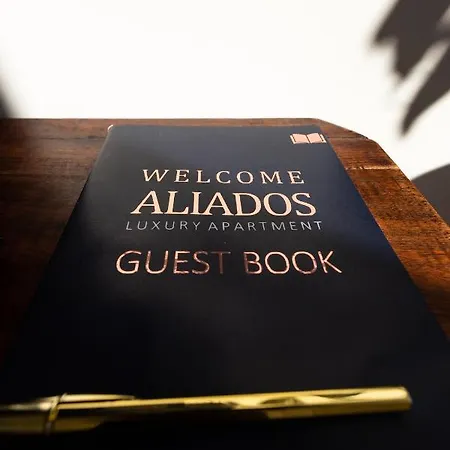 Welcome Aliados A Noble Apartment In City Heart Porto Exterior photo